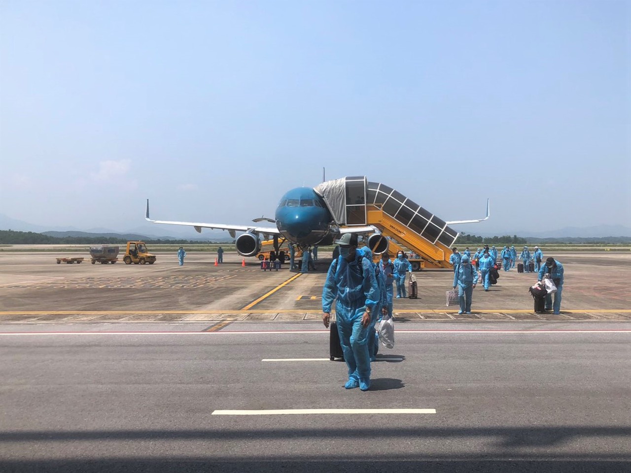 Vietnam Airlines thực hiện liên tiếp hai chuyến bay thí điểm cách ly tập trung 7 ngày với công dân từ Hoa Kỳ về nước